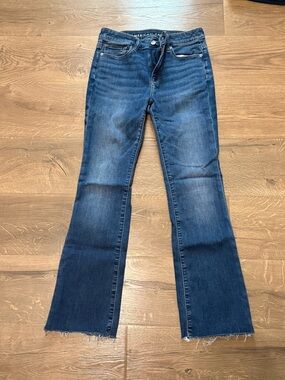 American Eagle Outfitters high-rise skinny kick 4 short